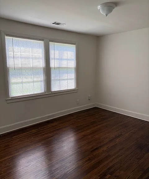 Flex room (den, office, playroom)