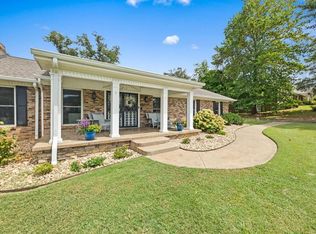 1050 Oaklawn Dr, Cookeville, TN 38501