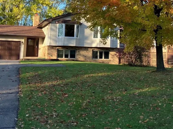 14200 117th Ave N, Osseo, MN 55369