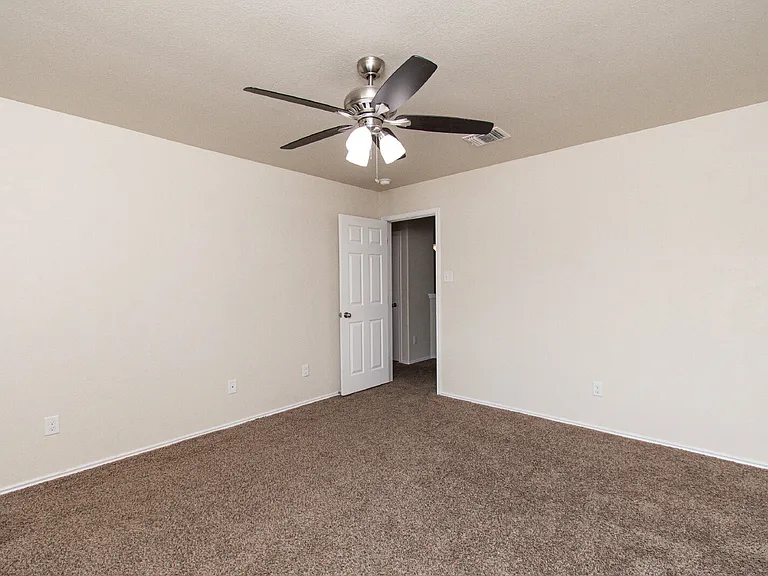 6509 Creek Land Rd — Photo 27