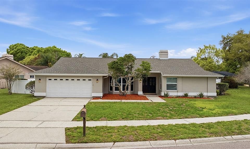 1st image of 465 Holly Hill Rd