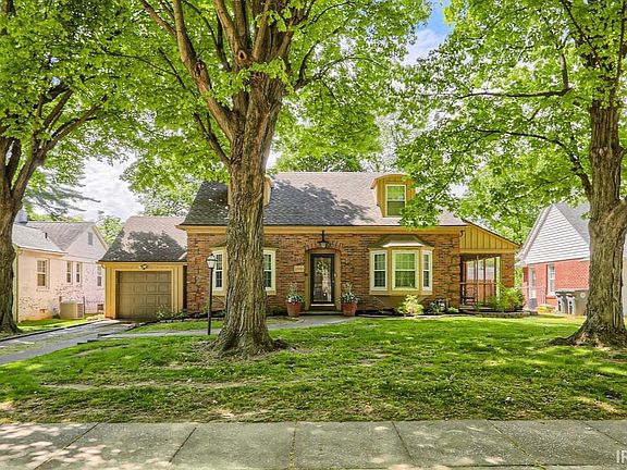 2nd image of 2901 Bayard Park Dr