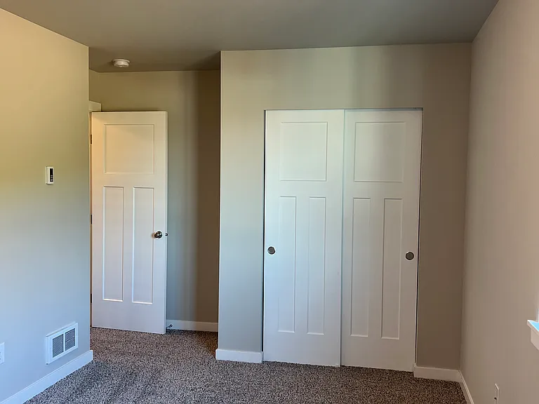 314 Stevens St NE — Photo 22