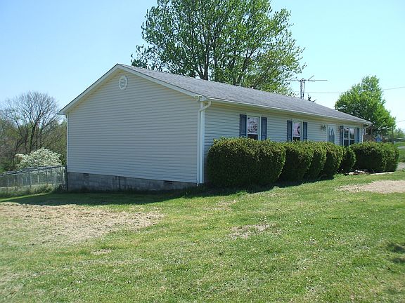 4th image of 354 Maupin Rd