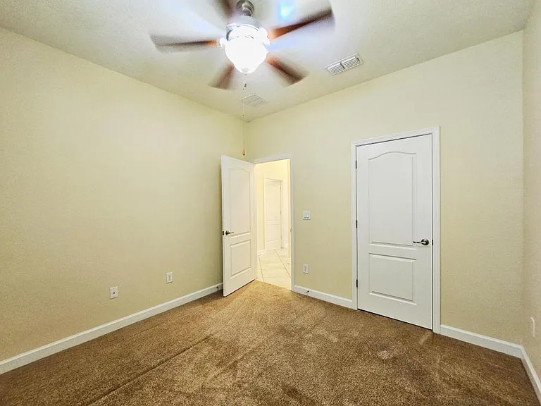 7468 Fairgrove Ave — Photo 23