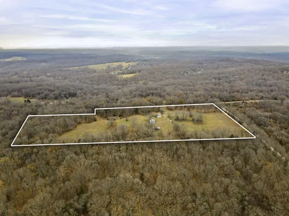 6290 S 2001st Road, Humansville, MO 65674