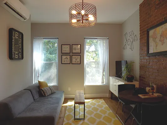 Rented by Blue Egg Realty Corp | media 15