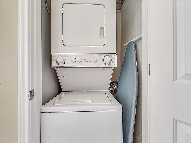 Washer/Dryer