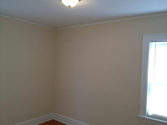 2nd image of 4514 W Wellington Ave