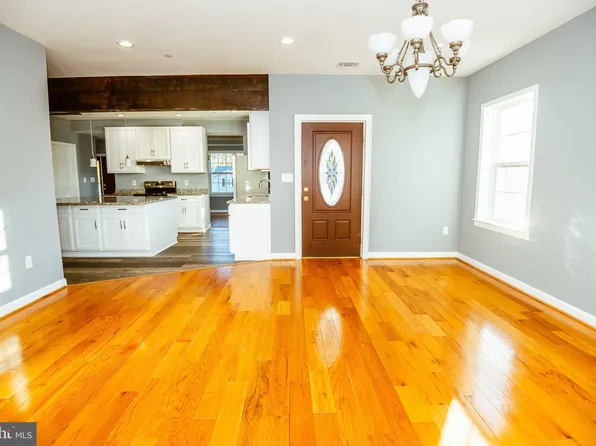 316 Johnson Farm Ln, Glen Burnie, MD 21061