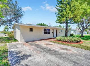 113 SE 14th St, Deerfield Beach, FL 33441