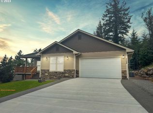 7176 Vista Ridge Dr, Brookings, OR 97415