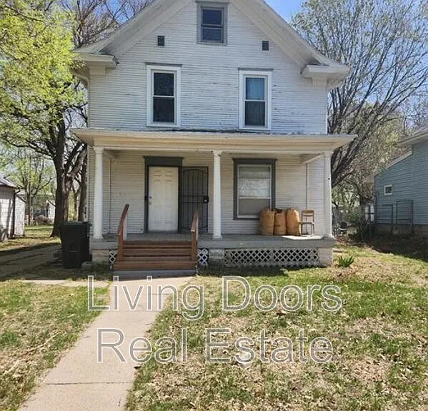 836 N 29th St — Photo 1