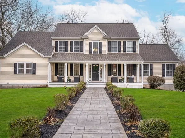 50 Spinnaker Way, Westport, MA 02790