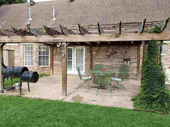 5th image of 341 Peggy Anne Ln