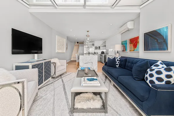 Rented by Compass | media 42