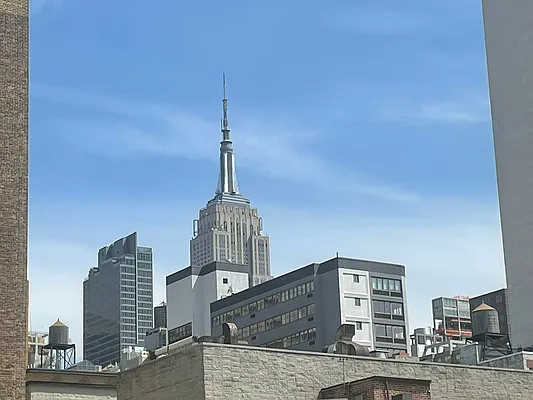 Rented by Vertical Real Estate LLC | media 7