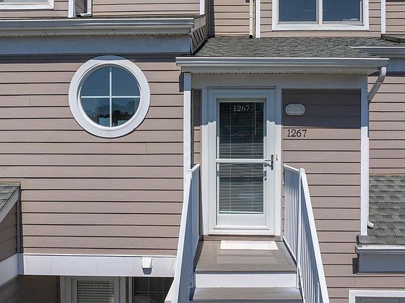5th image of 38178 Dockside Dr APT 1267