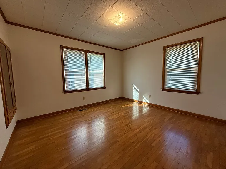 2459 Middlesettlements Rd — Photo 21