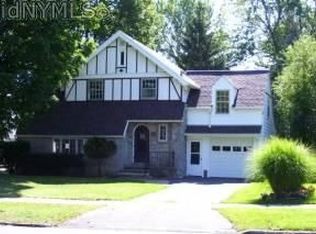132 Eastwood Ave, Utica, NY 13501