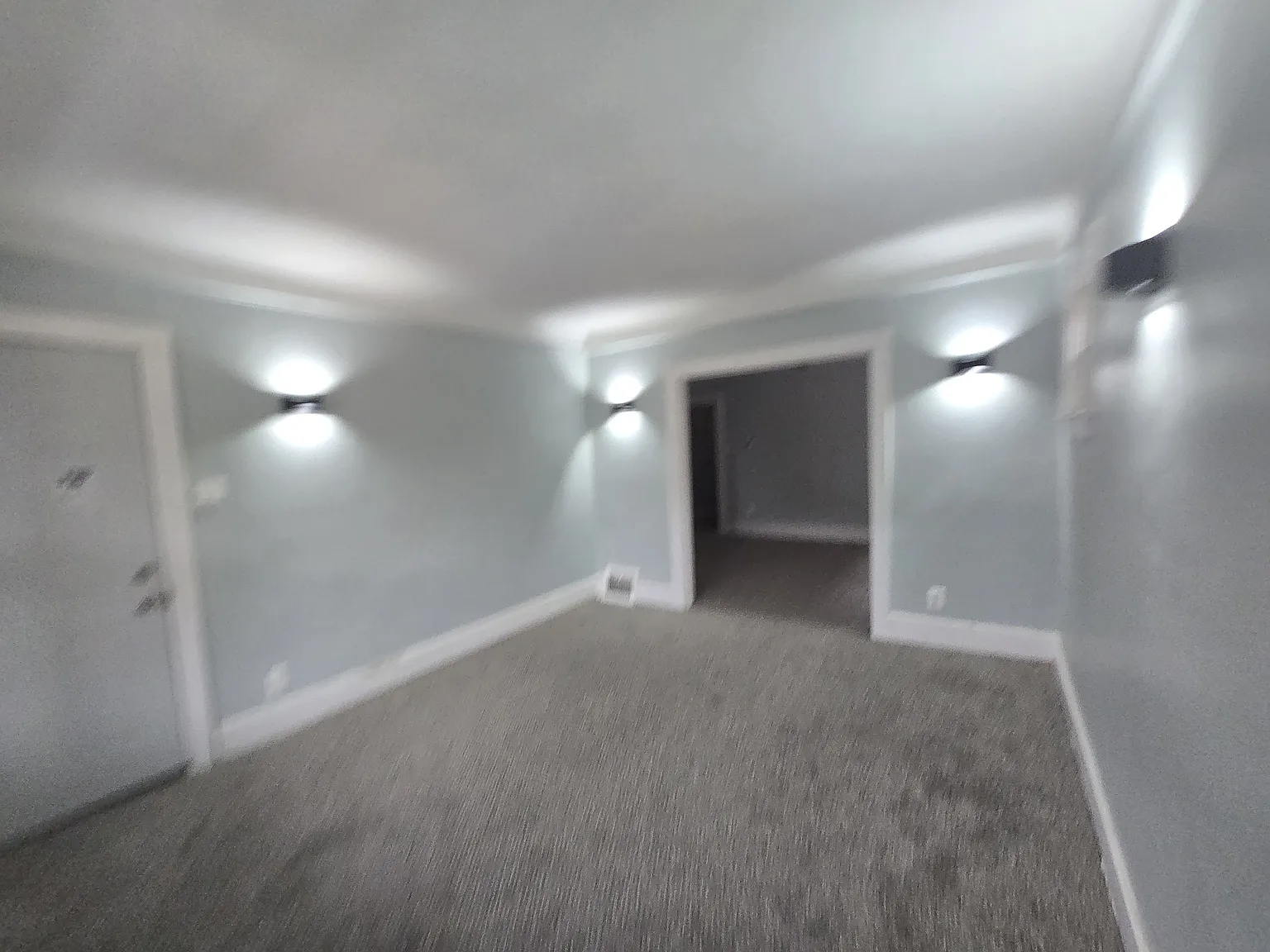 2 bed, 1000 sqft, $1,200 — Photo 4