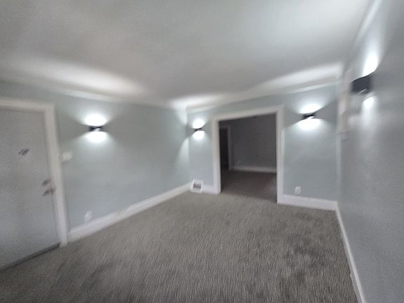 4th image of 2310 Glendale St #1E