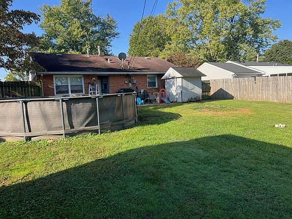 3rd image of 2111 Dickey Dr