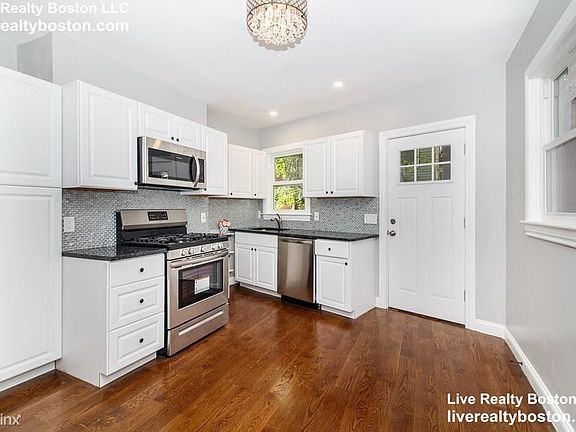 59 Hano Boston - Allston Shared Unit Photo 13