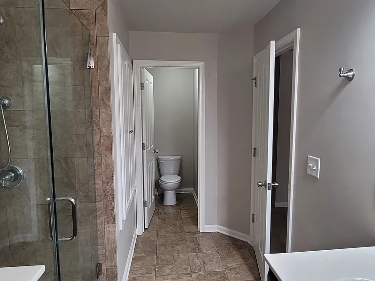 4185 Baverton Dr — Photo 16