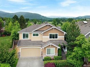 35909 SE Kaleetan Loop, Snoqualmie, WA 98065