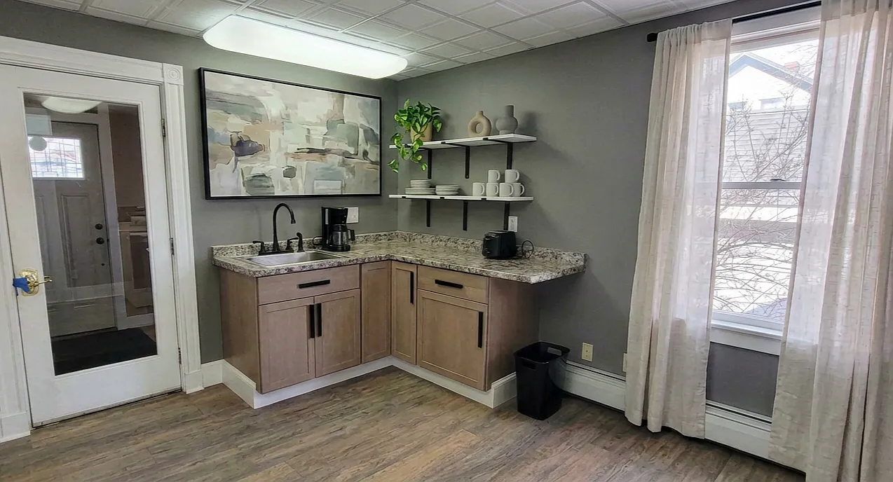 2 bed, 1303 sqft, $1,850 — Photo 3
