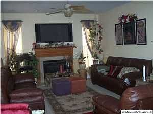 2nd image of 409 Virginia Ave