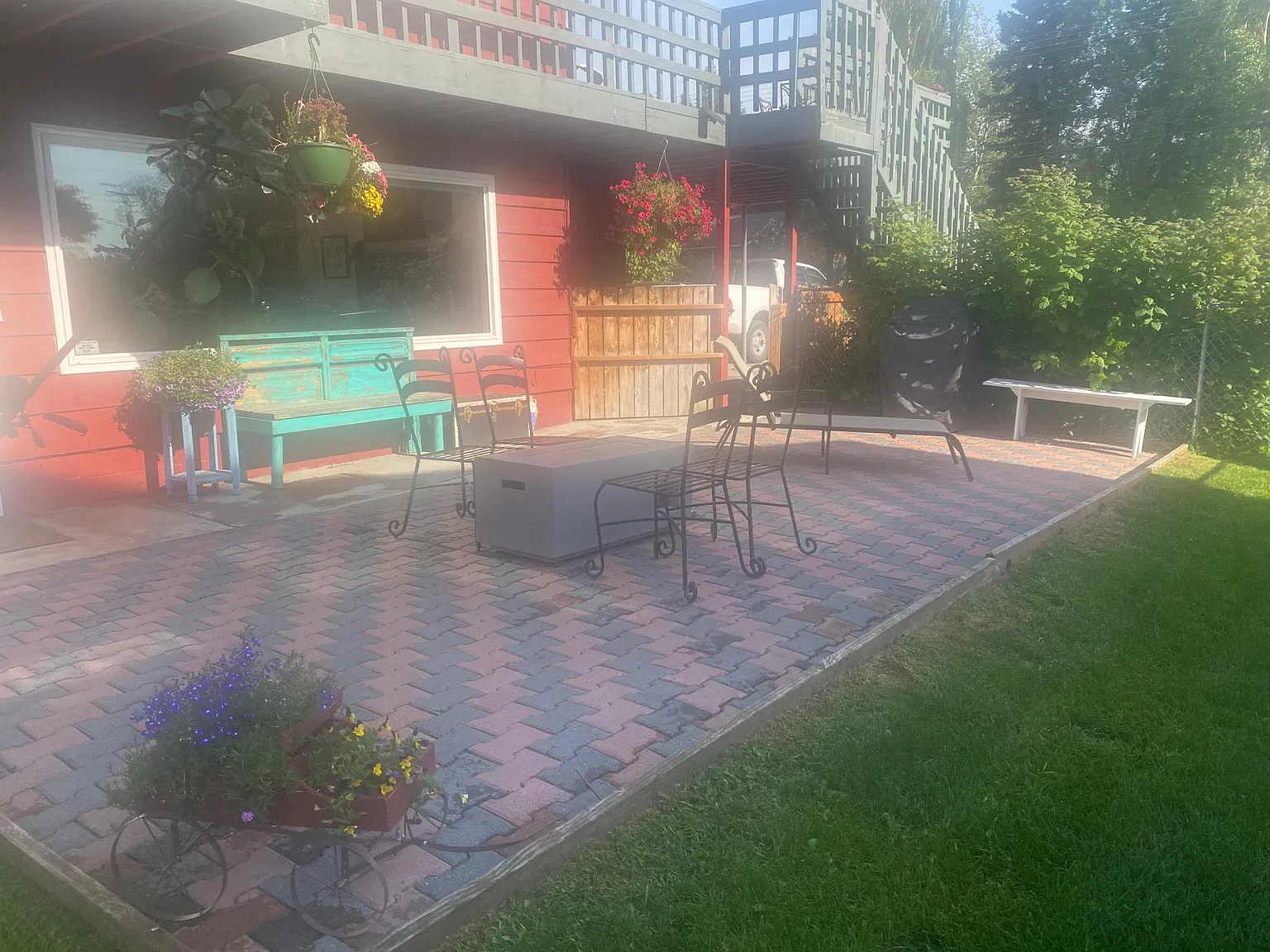 2 bed, 1100 sqft, $2,500 — Photo 1