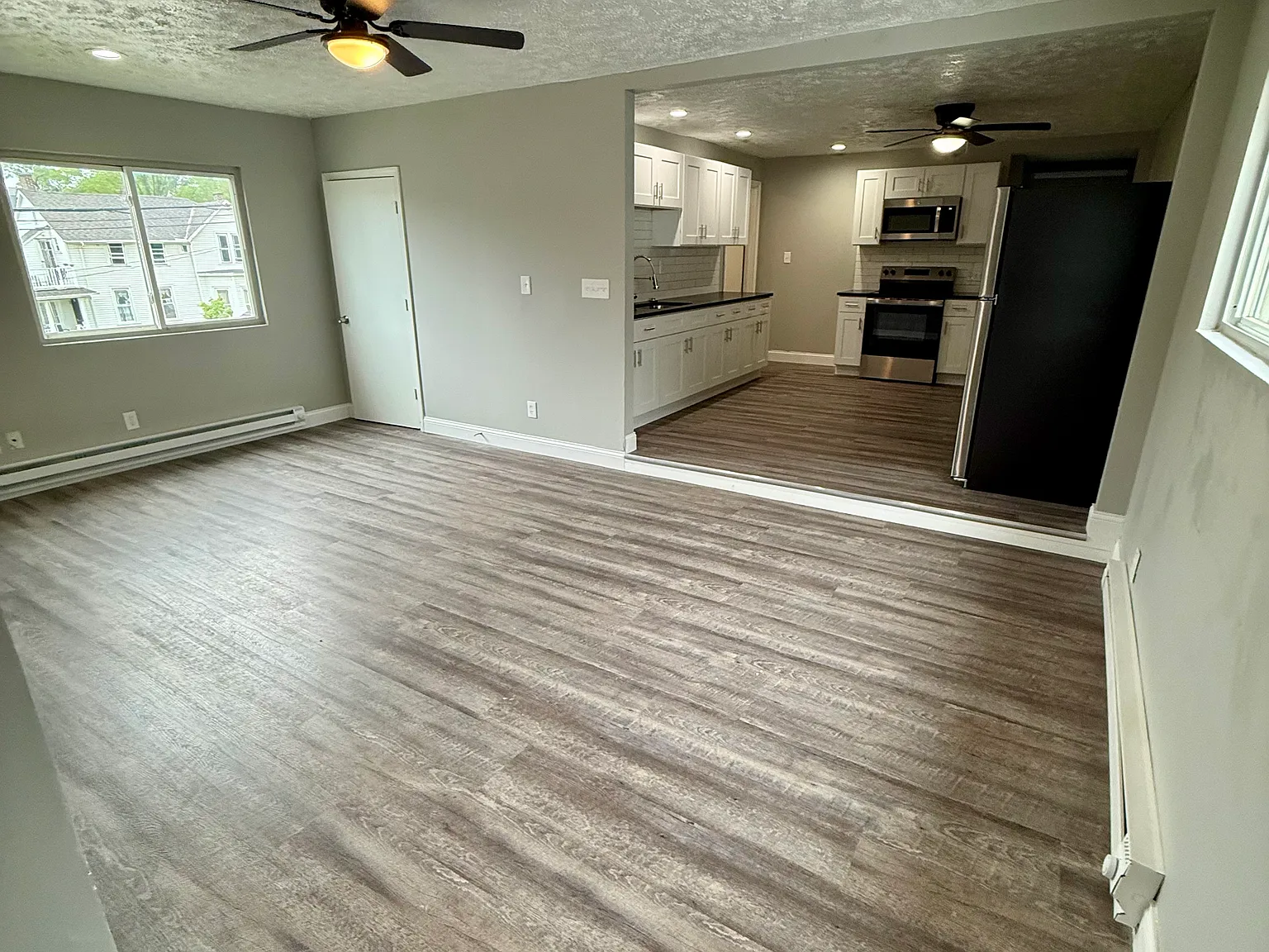 3457 Wade Ave — Photo 4