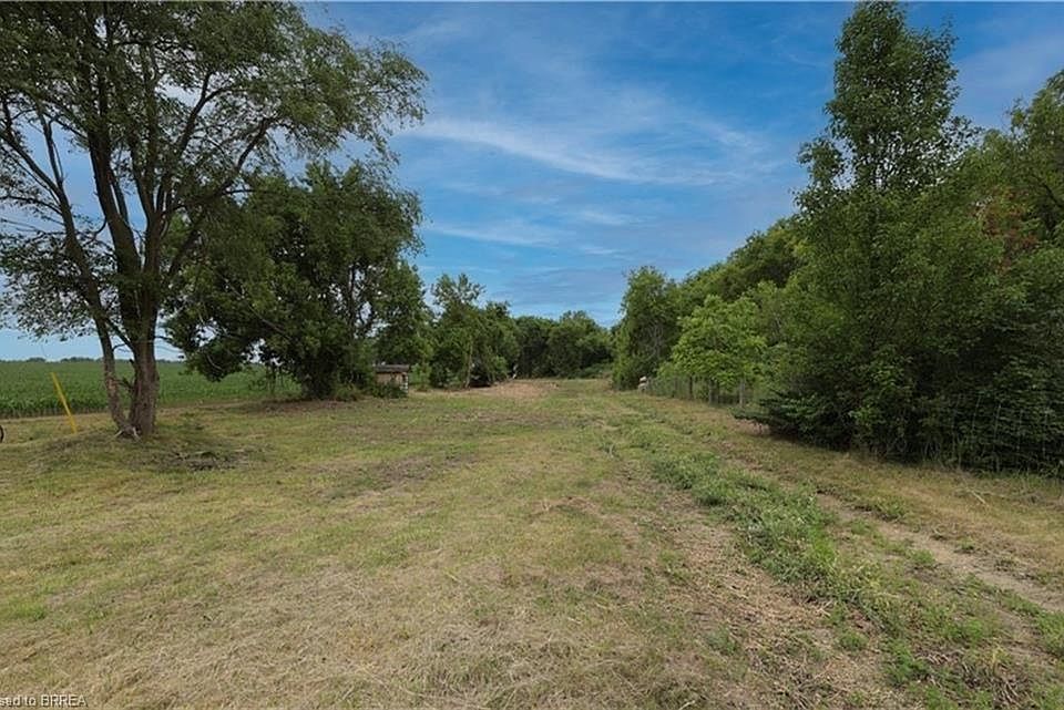 1st image of 567 Burtch Rd