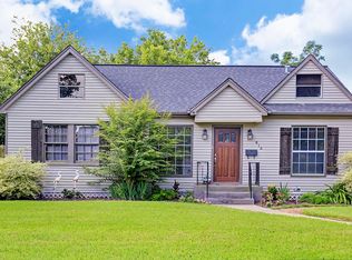 810 Gale St, Houston, TX 77009