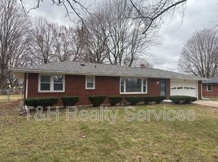 725 Isabelle Dr, Anderson, IN 46013