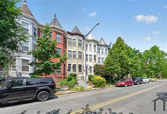 2028 1st St NW #B — Photo 15