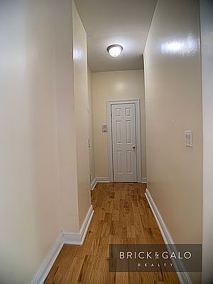5th image of 290 Empire Blvd APT 1A