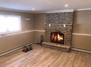 9 Caro Dr, West Milford, NJ 07438