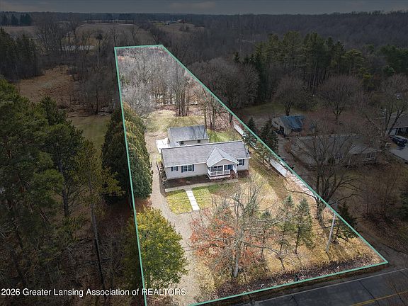 2nd image of 6902 E Clark Rd