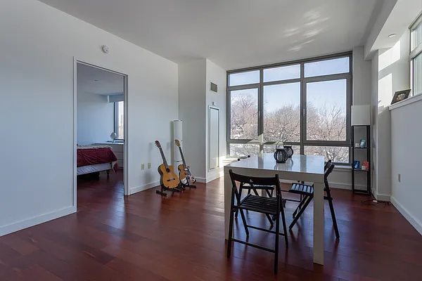 Rented by The Agency | media 6