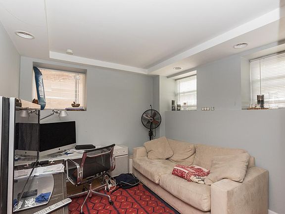 5th image of 1317 N Campbell Ave #G