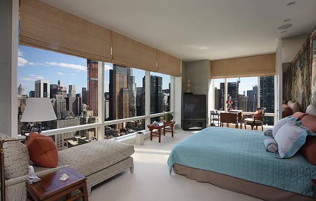 Sold by Trump International Realty | media 19