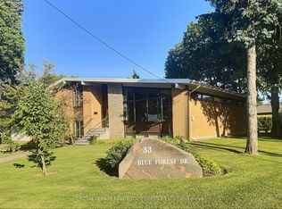 33 Blue Forest Dr, Toronto, ON M3H4W4