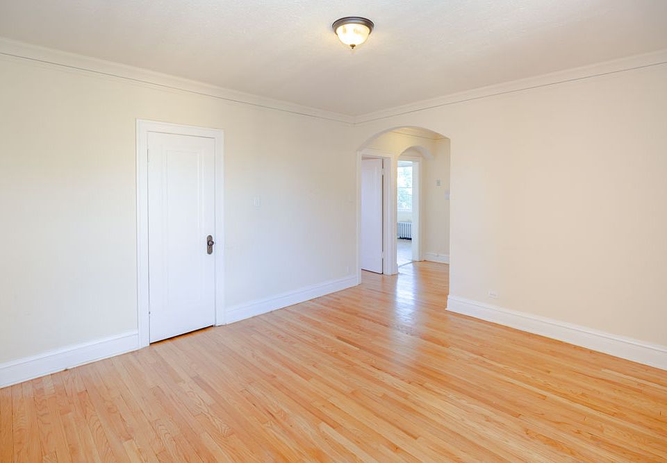 1st image of 1336 S Austin Blvd APT D