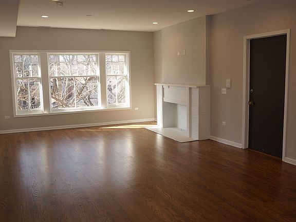 4th image of 650 W Arlington Pl #51-1
