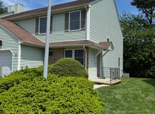 27 Park View Pl, Fair Lawn, NJ 07410