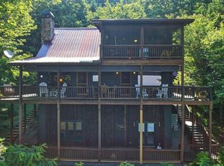 972 Locust Ln, Morganton, GA 30560