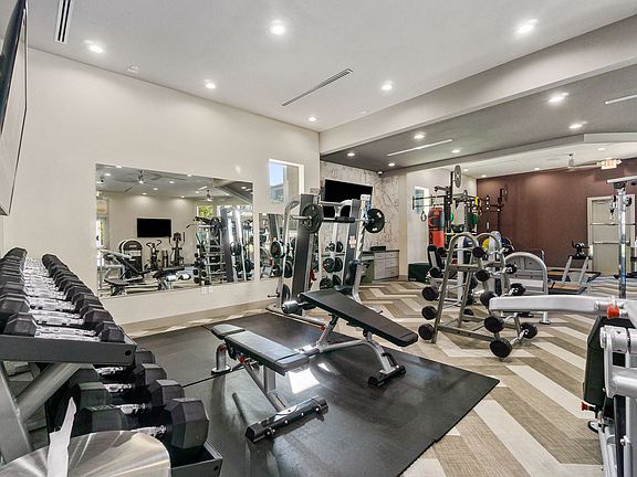 5th image of 150 Northpark Plaza Dr #138